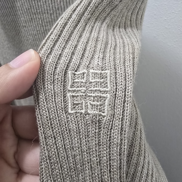 Givenchy For Chesa Women's Beige Turtleneck Sweater - Picture 3 of 9